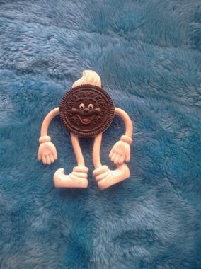Cookie Character Toy -Vintage Oreo Bendy Figure